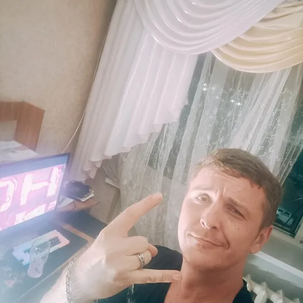Денис